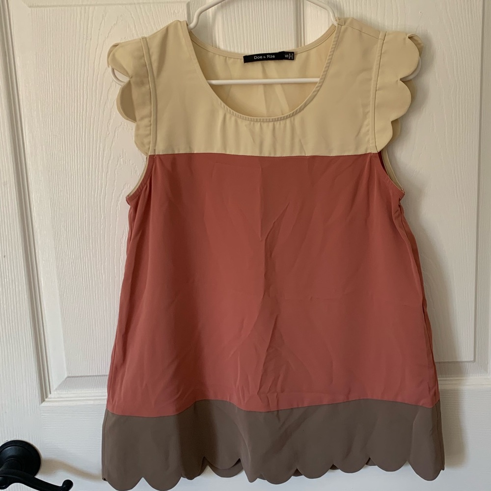 Doe & Rae Tri color blouse